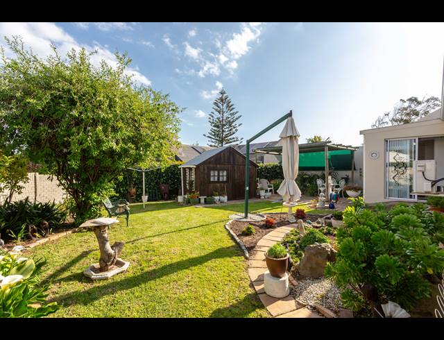 3 BEDROOM FREESTANDING SOLD IN DE BRON